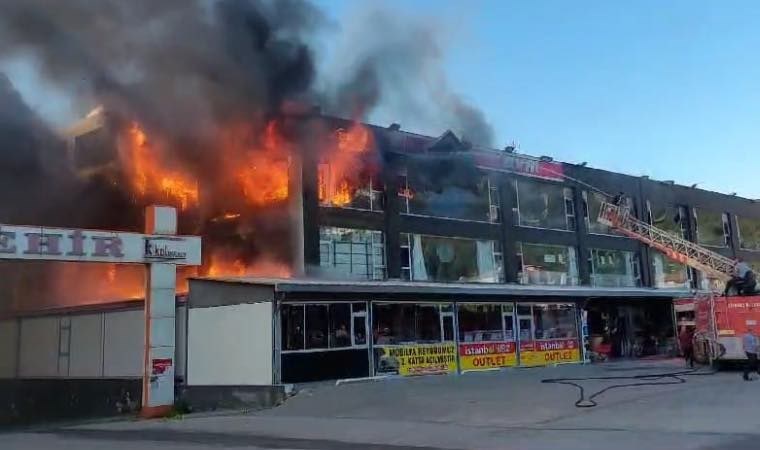 Amasya'da AVM yangını