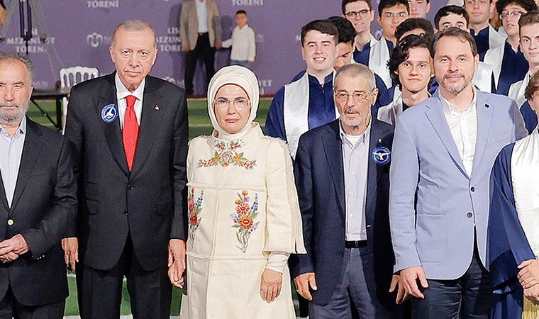 Uzun süre sonra: Erdoğan ve 'ekonomist' damadı aynı karede!