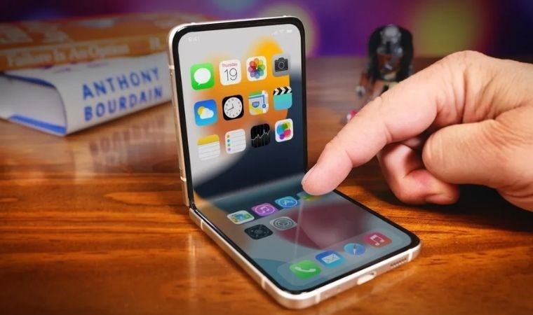 Katlanabilir ekranlı ilk iPhone 2027 yılında karşımıza çıkabilir