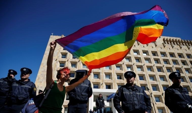 Gürcistan'da LGBT propagandasını yasaklayan düzenleme parlamentoya sunuldu