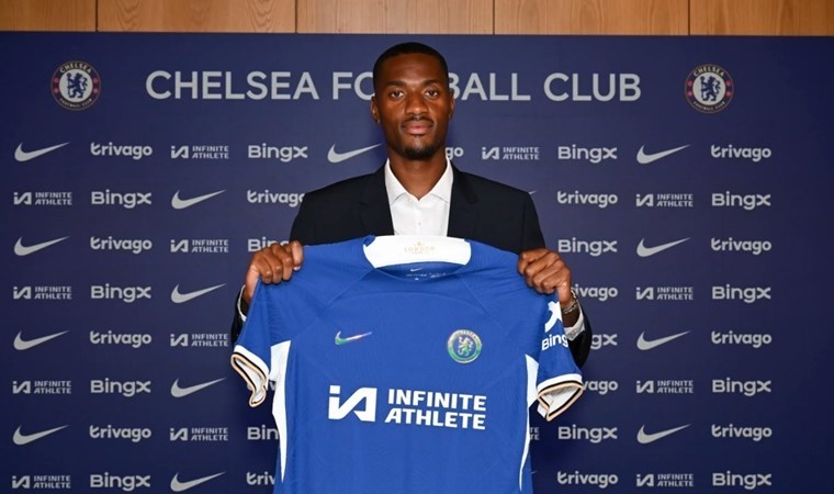 Chelsea ilk transferini açıkladı