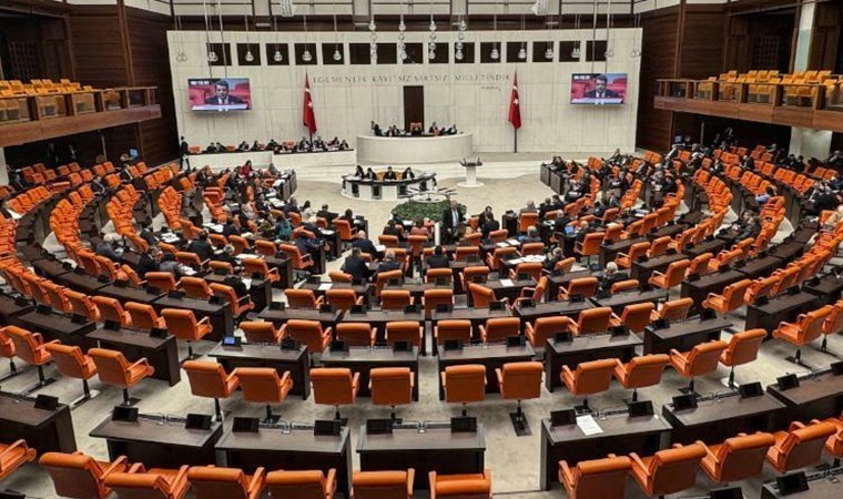 TBMM'de bu hafta... AKP'nin 'etki ajanlığı' düzenlemesini de içeren 9. Yargı Paketi'ni TBMM'ye sunması bekleniyor