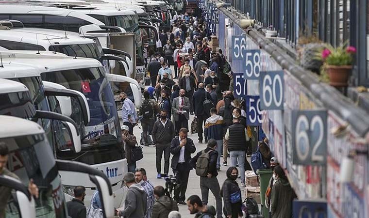 Kurban bayramı yaklaşıyor: Otogar esnafı: 'Fiyatlar pahalı değil, para değersiz...'