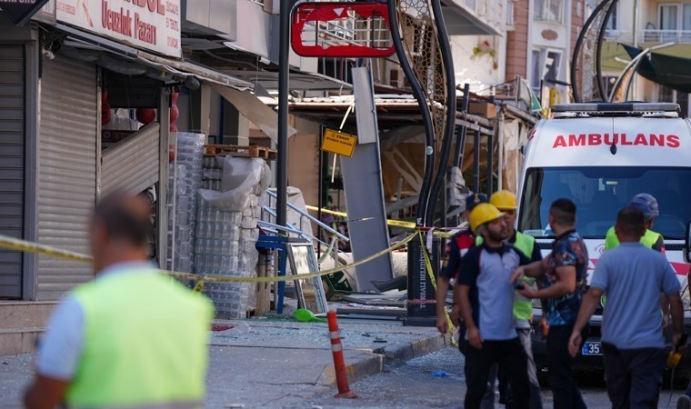 İzmir'de tüp patlaması.. Tanık olanlar yaşadıklarını anlattı