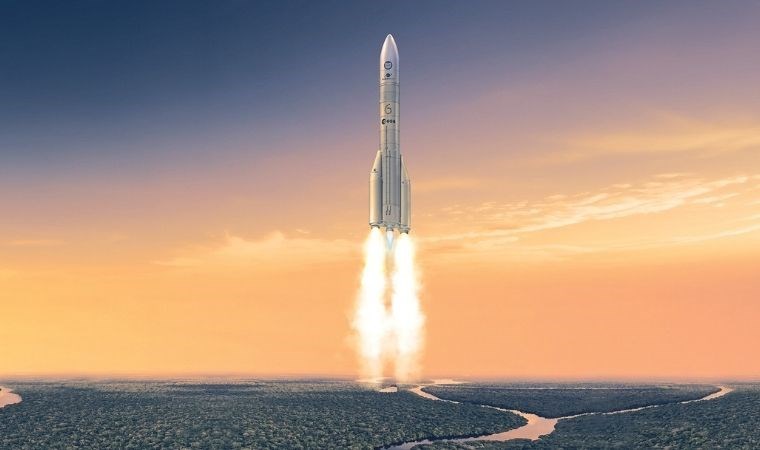 Avrupa Uzay Ajansının yeni roketi Ariane 6 ilk kez fırlatıldı