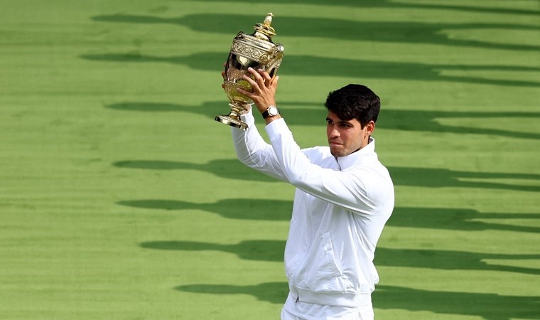 Üst üste ikinci kez: Wimbledon'da zafer Alcaraz'ın!