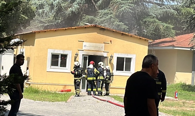 Gebze Teknik Üniversitesi'nde laboratuvarda yangın