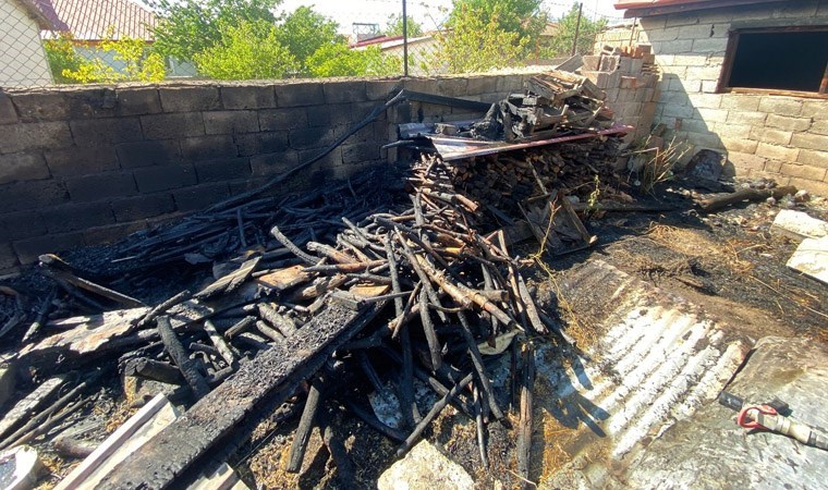 Erzincan’da müstakil evde yangın paniği: İtfaiye tarafından söndürüldü