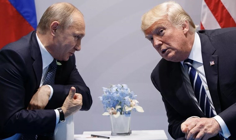 Kremlin'den Trump açıklaması: Diyalog vardı