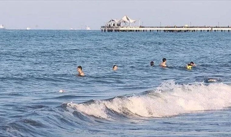 Samsun Valiliği'nden 'denize girmeyin' uyarısı