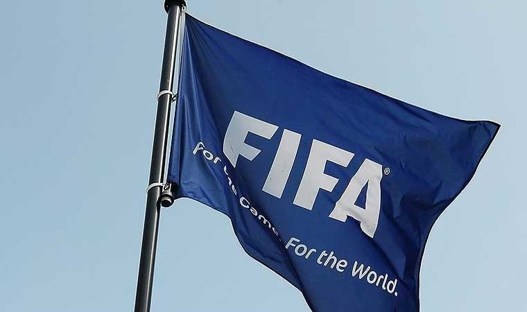 FIFA, Filistin'in İsrail'i uluslararası futboldan men etme önerisine ilişkin kararını erteledi