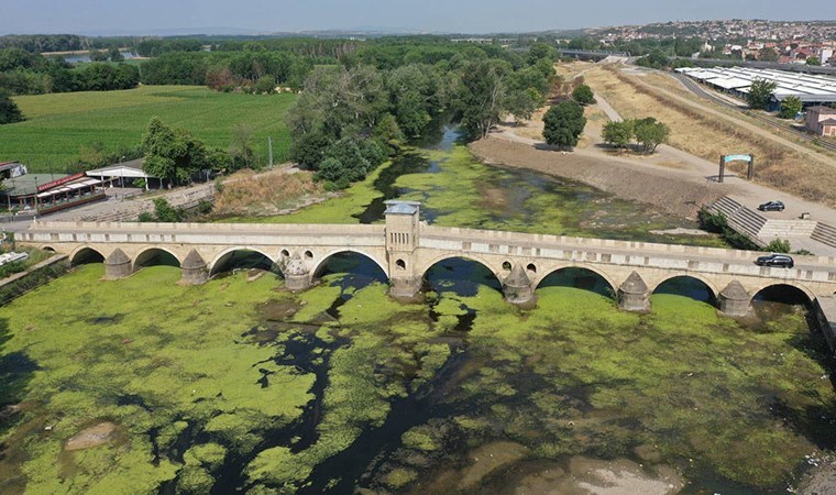 Tunca Nehri'nin bazı bölümlerinde su akışı durdu