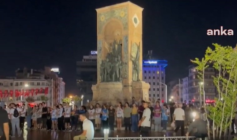 Taksim'de Suruç Katliamı anması... Polis müdahale etti, bazı eylemciler gözaltına alındı!