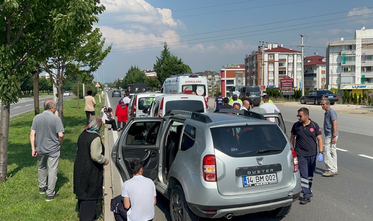 Düğün konvoyunda zincirleme kaza: 2 yaralı