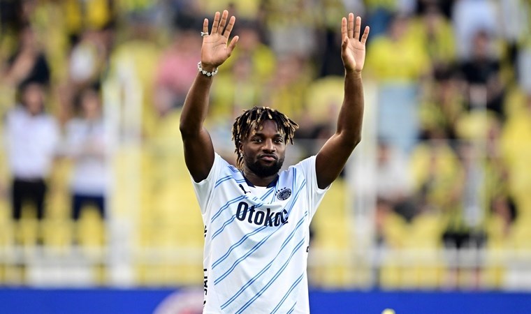 Saint-Maximin'den Fenerbahçe'ye kötü haber!