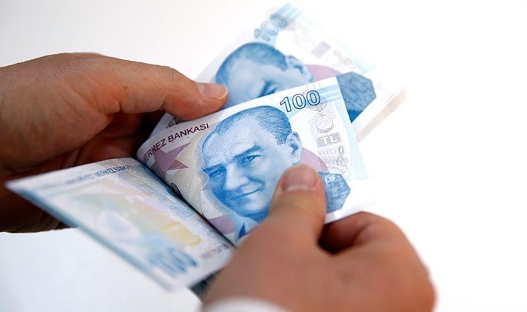 Hazine 43,7 milyar lira borçlandı