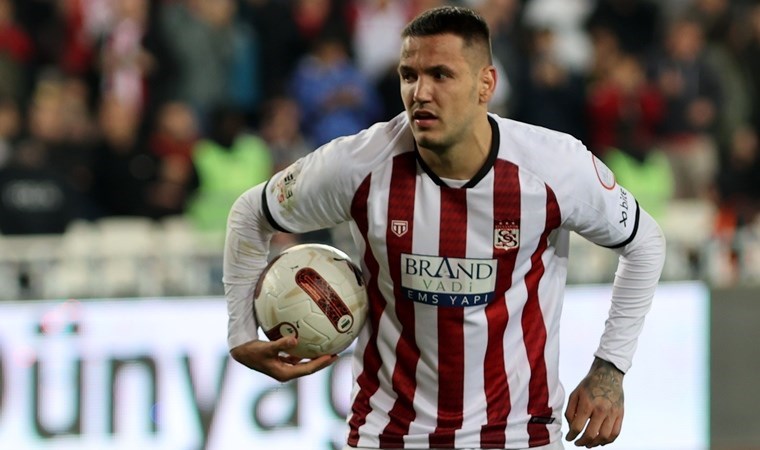 Rey Manaj'dan itiraf: 'Transferimle ilgili Sivasspor...'