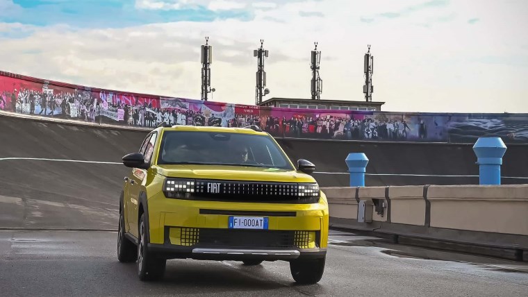 Fiat Grande Panda elektrikli ve hibrit motorla geliyor! İşte Türkiye fiyatları ve tüm özellikleri...