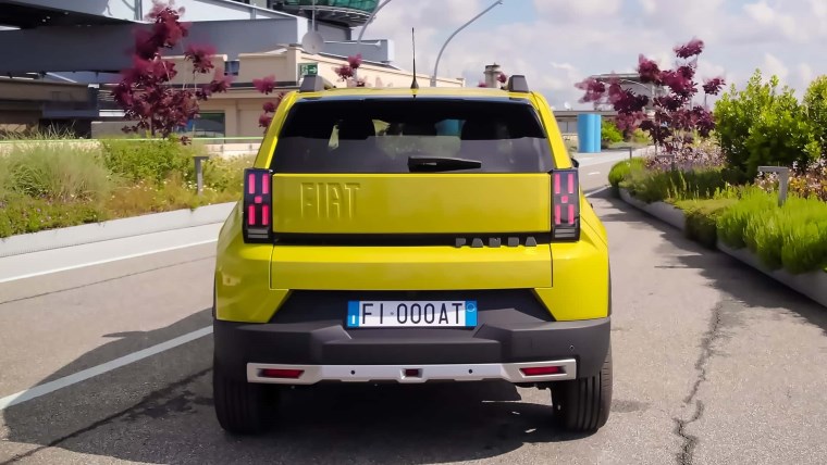 Fiat Grande Panda elektrikli ve hibrit motorla geliyor! İşte Türkiye fiyatları ve tüm özellikleri...