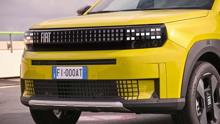 Fiat Grande Panda elektrikli ve hibrit motorla geliyor! İşte Türkiye fiyatları ve tüm özellikleri...