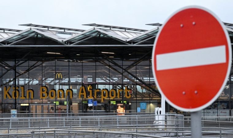 Köln-Bonn Havalimanında uçuşlar protesto sebebiyle durduruldu