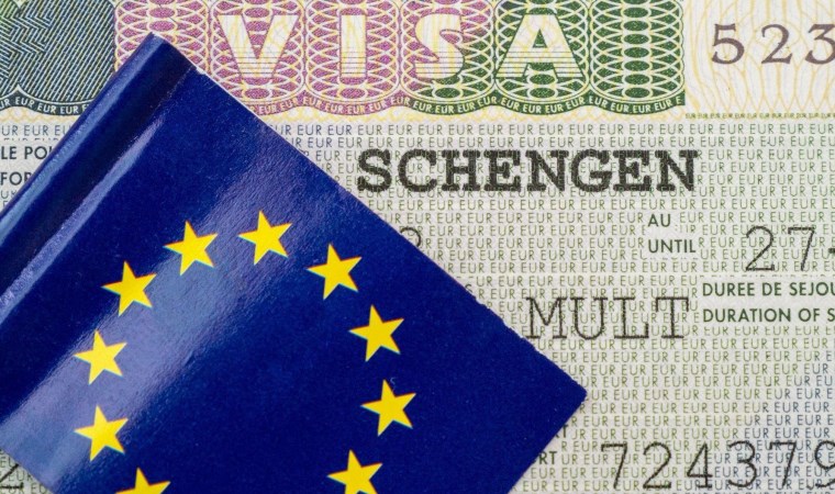 Schengen vizesi nasıl karaborsaya düştü?