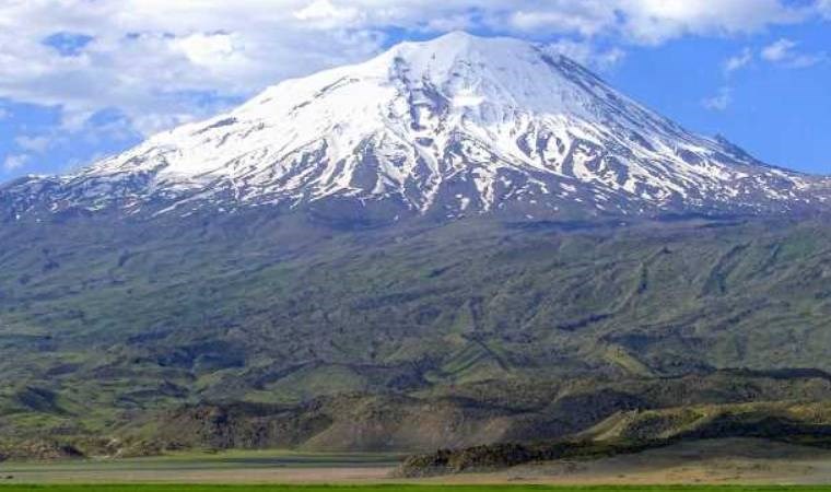 Ağrı Dağı’na tırmanmak için yeni şartlar getirildi