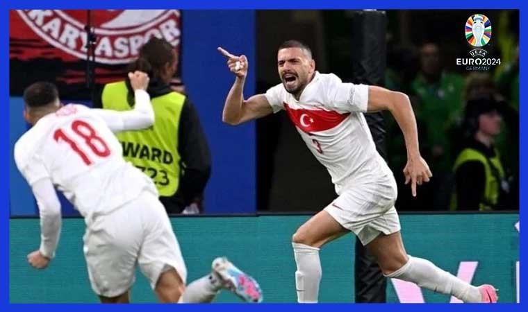 Merih Demiral: 'Ne mutlu Türküm diyene!'