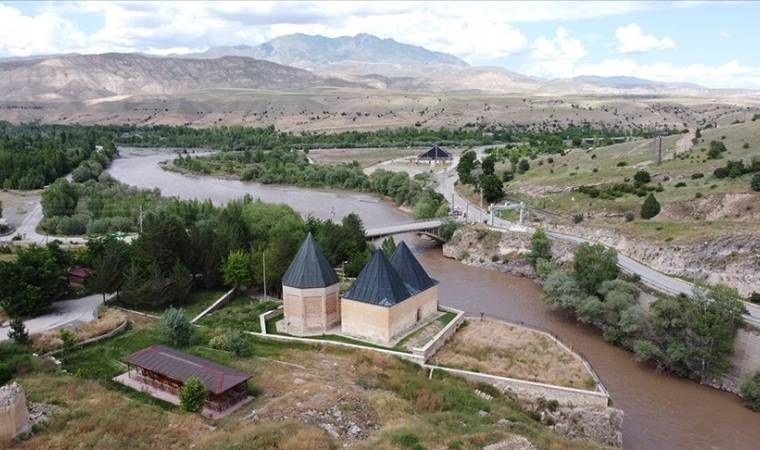 Erzincan'ın ilçeleri! Erzincan'ın kaç ilçesi var?Erzincan'ın ilçe nüfusları kaç?Erzincan'ın ilçe belediyeleri hangi partiden?