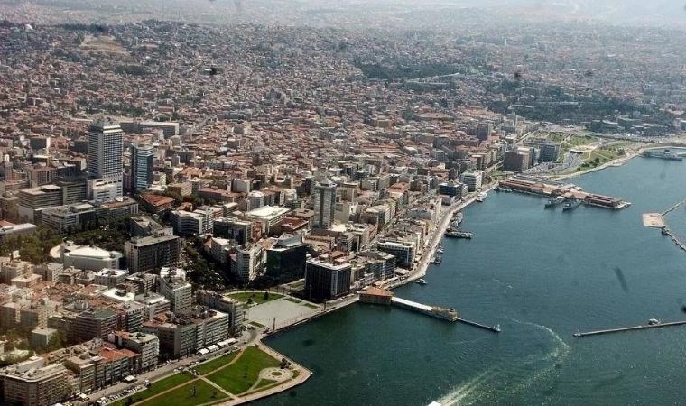 İzmir’de binaların yarısı dayanıksız, yüzde 36’sı da kaçak!