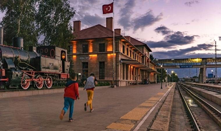 Erzincan'ın ilçeleri! Erzincan'ın kaç ilçesi var?Erzincan'ın ilçe nüfusları kaç?Erzincan'ın ilçe belediyeleri hangi partiden?