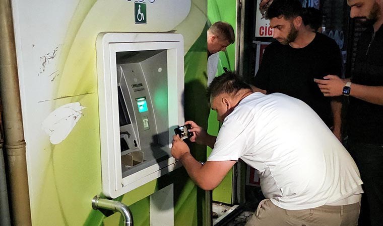 Para çalmak istediği 5 ATM’ye zarar veren şüpheli yakalandı