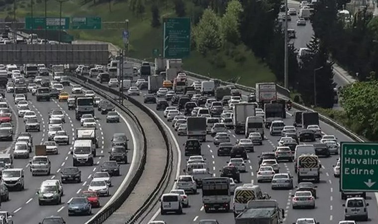 İstanbul’da yarın trafiğe kapatılacak yollar