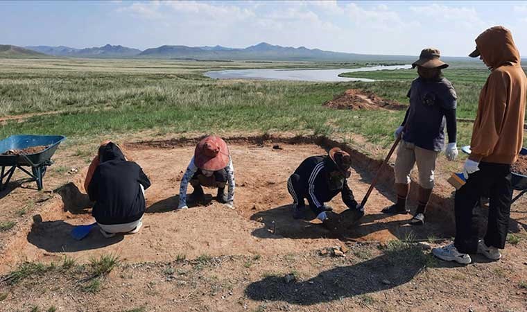 Türklerin ata toprağındaki 'kayıp kent'in izleri Moğolistan'da ortaya çıktı! 30 kişilik ekip tarafından araştırılıyor...