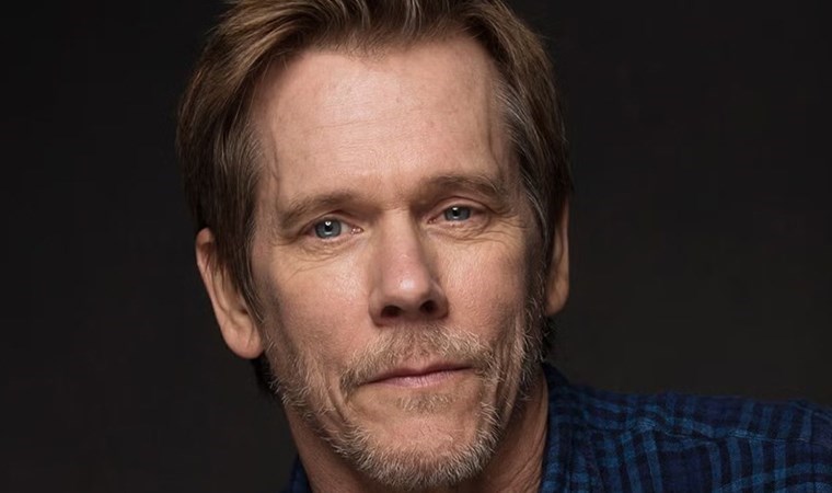 Kılık değiştiren ünlü oyuncu Kevin Bacon pişman oldu: 'Sıra beklemek zorunda kaldım'