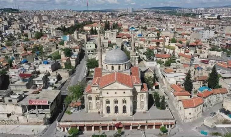 Gaziantep ilçeleri! Gaziantep'in kaç ilçesi var? Gaziantep'in ilçe nüfusları kaç? Gaziantep'in  ilçe belediyeleri hangi partiden?