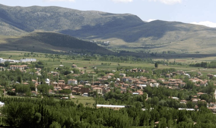 Gümüşhane'nin ilçeleri! Gümüşhane'nin kaç ilçesi var? Gümüşhane'nin ilçe nüfusları kaç? Gümüşhane ilçe belediyeleri hangi partiden?