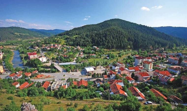 Kastamonu'nun ilçeleri! Kastamonu'nun kaç ilçesi var? Kastamonu'nun ilçe nüfusları kaç? Kastamonu ilçe belediyeleri hangi partiden?