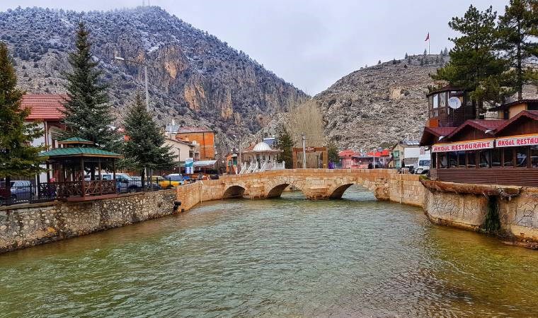 Konya'nın ilçe nüfusları kaç? Konya ilçe belediyeleri hangi partiden?