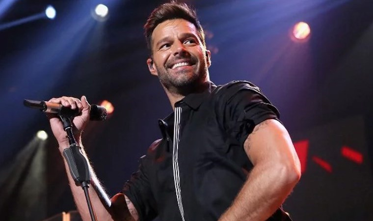 Dünyaca ünlü şarkıcı Ricky Martin Antalya'da konser verdi