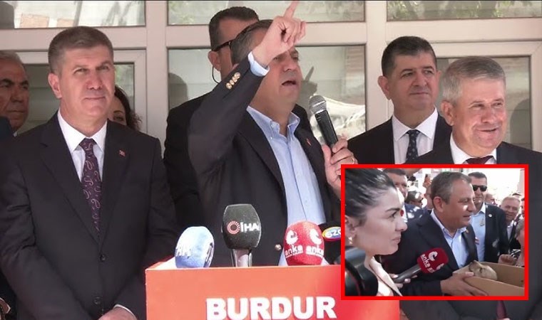 Genel Merkez'e götürecek: Özgür Özel'e Burdur'da, köpeği yavrulayan yurttaş yavrulardan birini armağan etti