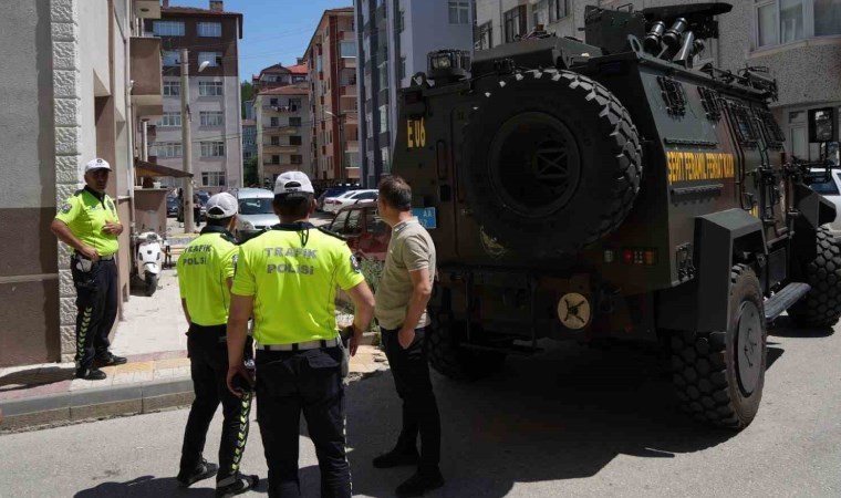 Kastamonu'da dehşet: Polisi şehit etti, annesini rehin aldı!