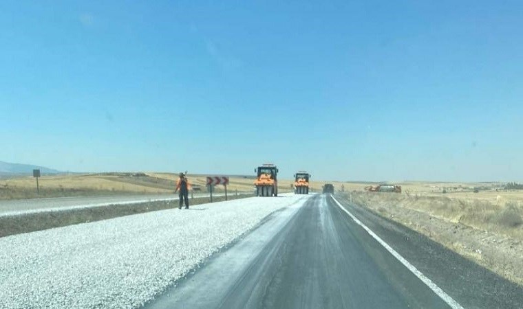 Yılan hikayesi gibi yol yapımı