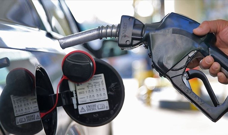 Benzine zam pompaya yansıdı: İşte güncel akaryakıt fiyatları! 15 Ağustos 2024 güncel benzin motorin ve LPG fiyatları...