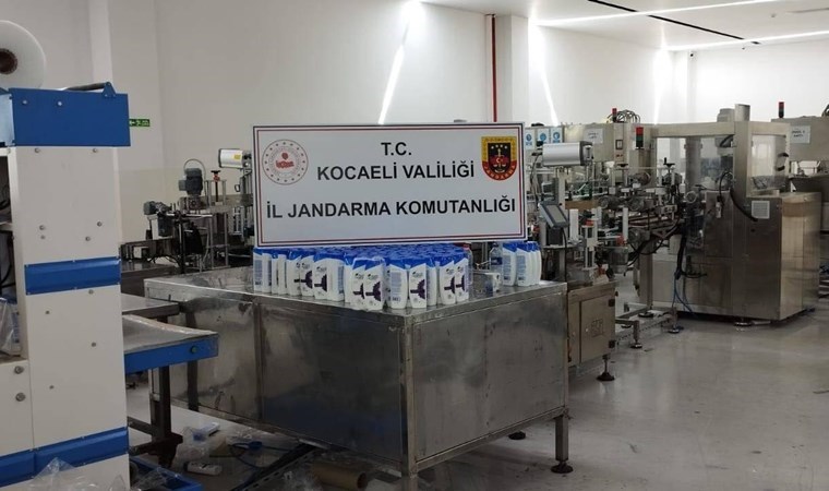 Kocaeli'nde sahte şampuan ve kaçak ürün operasyonu: 3 gözaltı