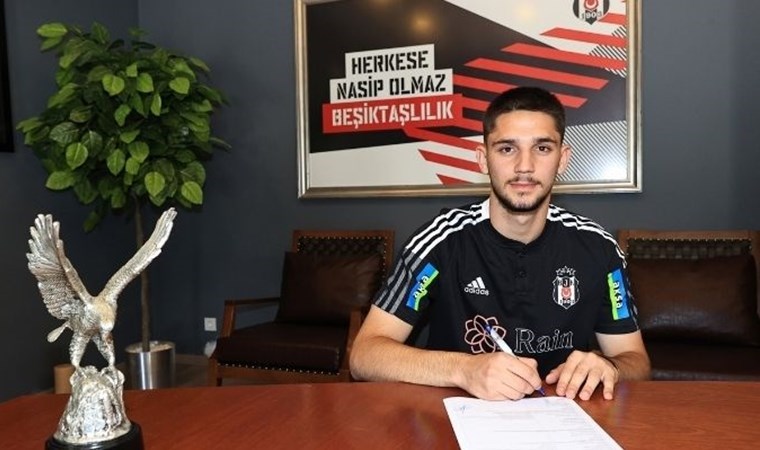 Beşiktaş ayrılığı duyurdu: Genç oyuncu, Makedonya'ya transfer oldu!