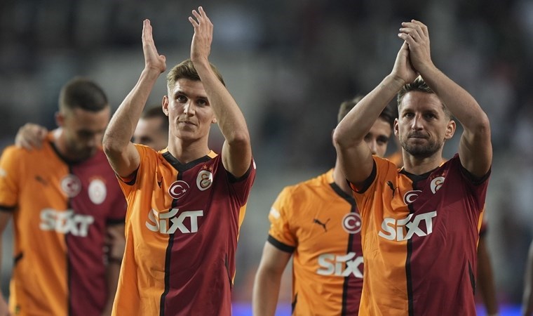 Elias Jelert, Galatasaray ile ilk maçına çıktı!