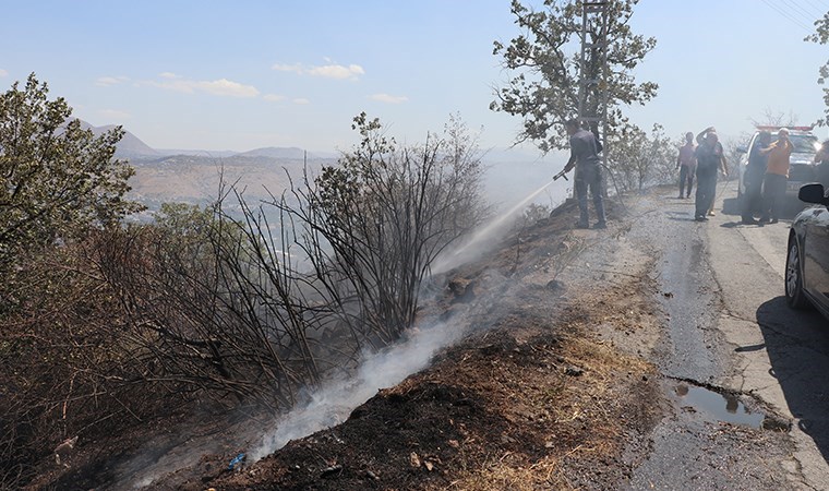 Kayseri'de ot yangını 1 saatte söndürüldü