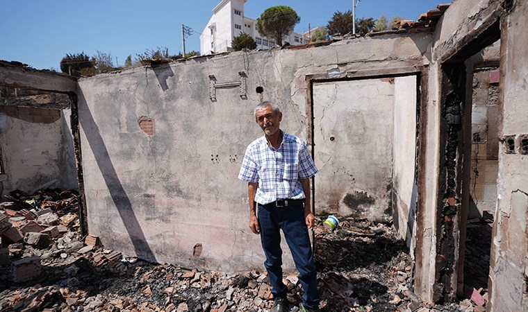 Evinin yanması nedeniyle göç ettiği İzmir'de yangın yine onu buldu