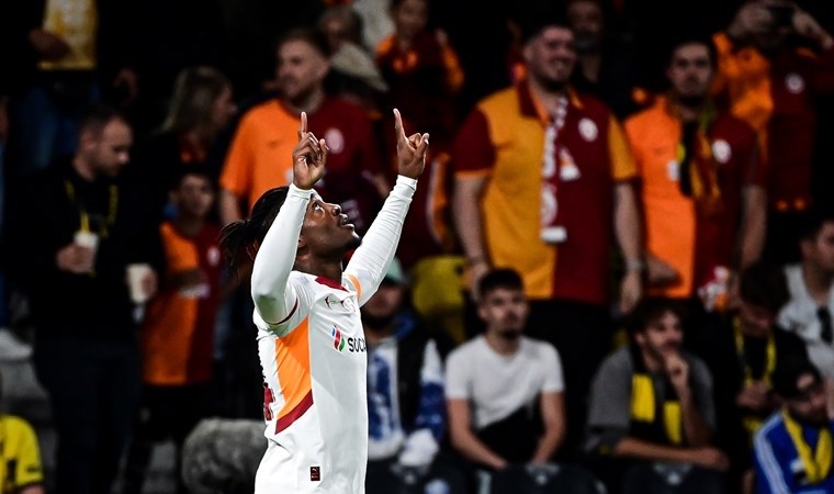 İki gol atmıştı: Michy Batshuayi, Galatasaray formasıyla tarihe geçti!